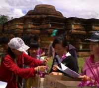  Umat Buddha Riau Rayakan Waisak di Candi Purbakala